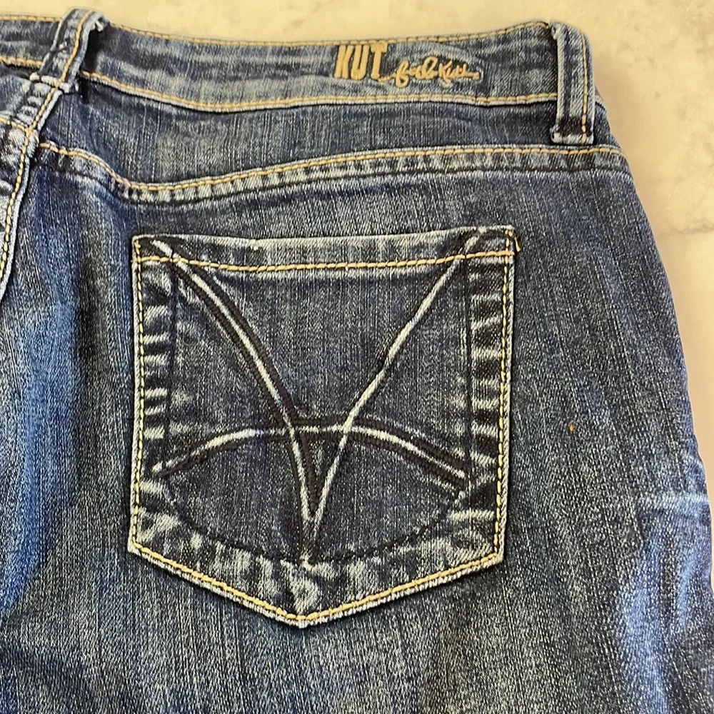 Kut Catherine Size 8 Denim Shorts